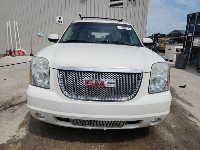 Photo 5 from auction – 2010 GMC YUKON DENA with VIN 1GKUKEEF0AR166574