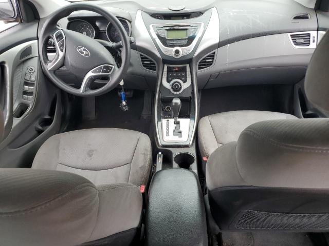 Photo 8 from auction – 2012 HYUNDAI ELANTRA GL with VIN 5NPDH4AE5CH069818