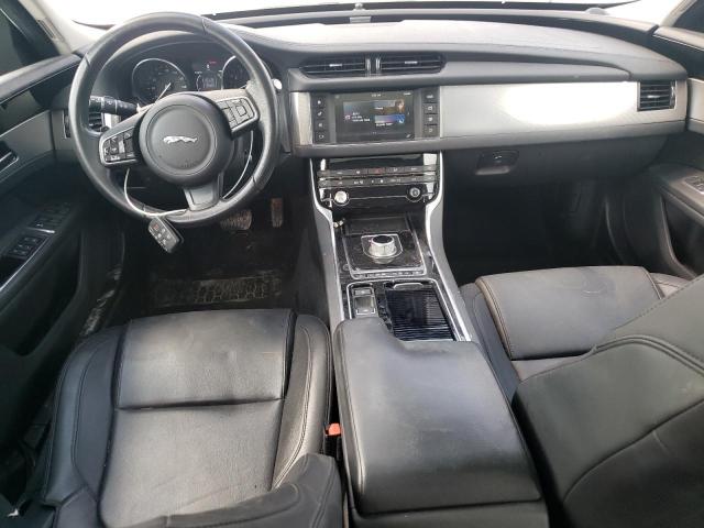 Photo 8 from auction – 2016 JAGUAR XF PREMIUM with VIN SAJBD4BV6GCY11115