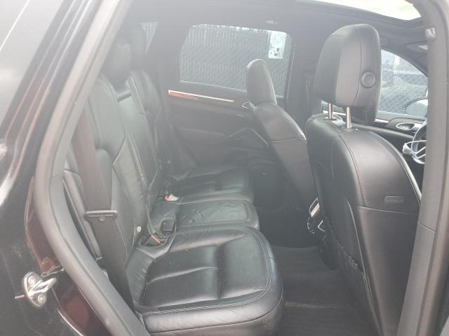 Photo 11 from auction – 2017 PORSCHE CAYENNE S with VIN WP1AB2A27HLA51255