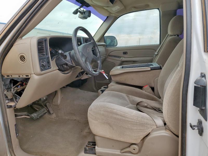 Photo 7 from auction – 2004 CHEVROLET SILVERADO with VIN 2GCEC19V641173274