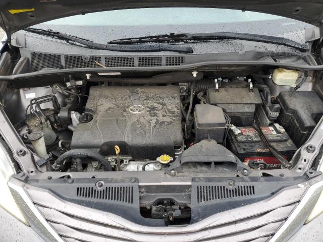 Photo 11 from auction – 2016 TOYOTA SIENNA LE with VIN 5TDKK3DC1GS737000