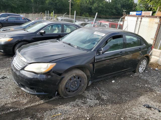 CHRYSLER 200 LX 2014 مع رقم تعريف المركبة 1C3CCBAB1EN237255 - صورة من المزاد