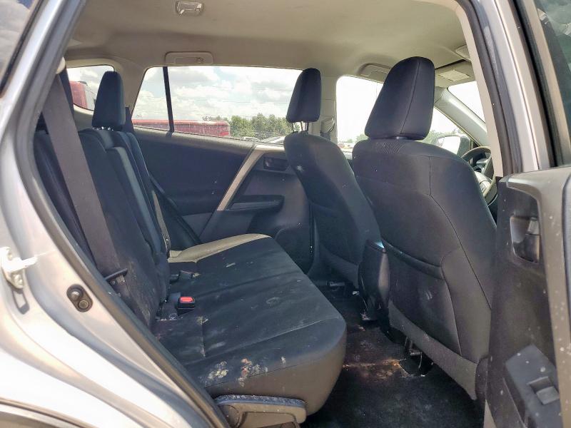Photo 11 from auction – 2016 TOYOTA RAV4 LE with VIN 2T3ZFREV3GW246397