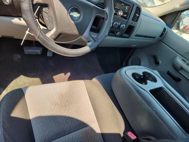 Photo 8 from auction – 2009 CHEVROLET SILVERADO with VIN 1GCEC14X39Z200566