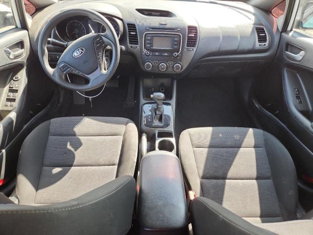 Photo 8 from auction – 2018 KIA FORTE LX with VIN 3KPFK4A70JE280261