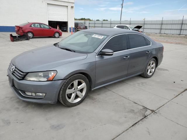 VOLKSWAGEN PASSAT S 2015 with VIN 1VWAT7A34FC095275 - Photo from auction