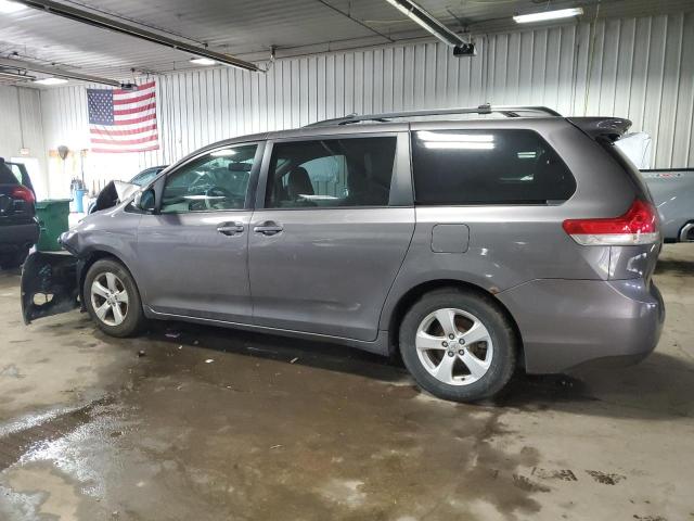 Photo 2 from auction – 2011 TOYOTA SIENNA LE with VIN 5TDKK3DC4BS095896