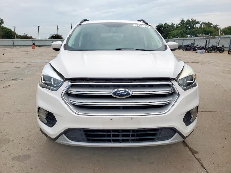 Photo 5 from auction – 2018 FORD ESCAPE SEL with VIN 1FMCU0HD6JUA08750