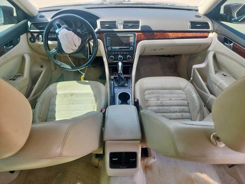 Photo 8 from auction – 2013 VOLKSWAGEN PASSAT SEL with VIN 1VWCN7A37DC034356