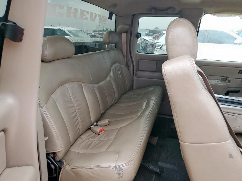 Photo 10 from auction – 2001 CHEVROLET SILVERADO with VIN 2GCEC19VX11243547
