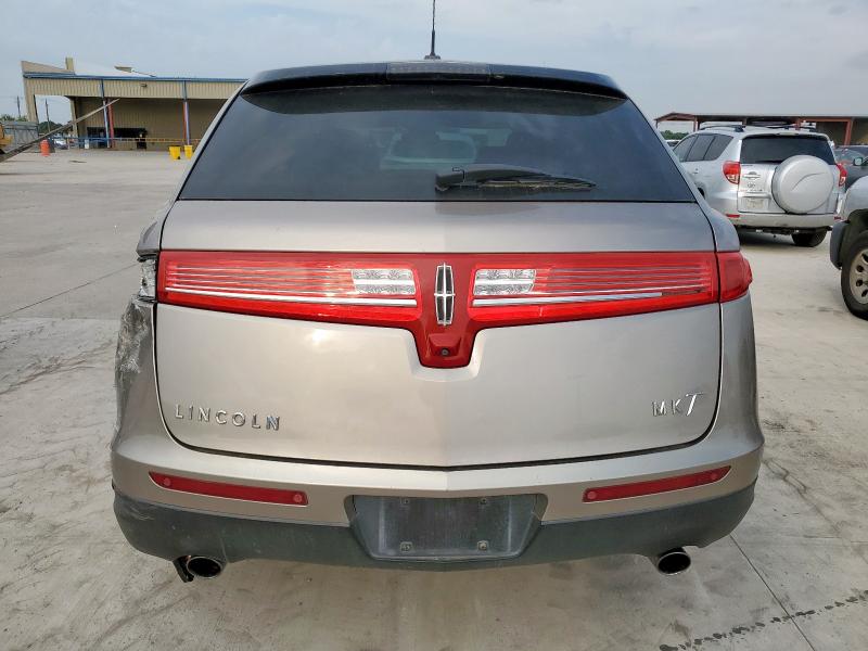 Photo 6 from auction – 2019 LINCOLN MKT with VIN 2LMHJ5AT7KBL00822