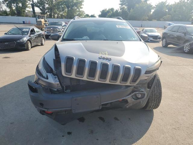 Photo 5 from auction – 2015 JEEP CHEROKEE TRAILHAWK with VIN 1C4PJMBS0FW786714