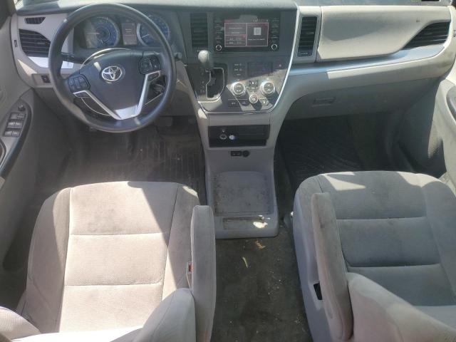 Photo 8 from auction – 2018 TOYOTA SIENNA L with VIN 5TDZZ3DC3JS952041