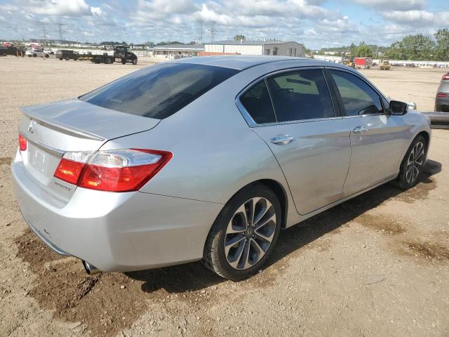 Photo 3 from auction – 2015 HONDA ACCORD with VIN 1HGCR2F51FA139415