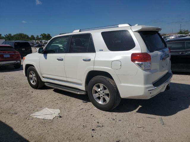 Photo 2 from auction – 2012 TOYOTA 4RUNNER SR with VIN JTEZU5JR4C5036590