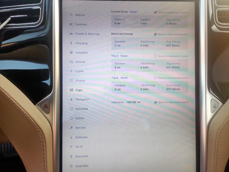 Photo 9 from auction – 2015 TESLA MODEL S 70 with VIN 5YJSA1S20FF095955