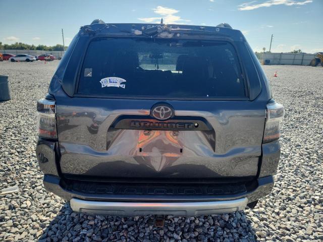 Photo 6 from auction – 2019 TOYOTA 4RUNNER SR with VIN JTEBU5JRXK5641746