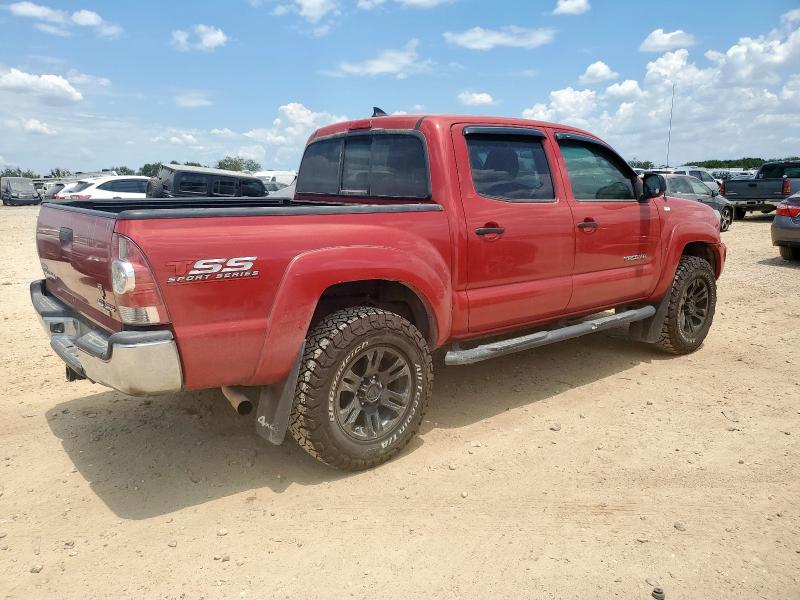 Photo 3 from auction – 2015 TOYOTA TACOMA DOU with VIN 5TFLU4EN8FX137572