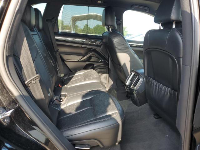 Photo 11 from auction – 2011 PORSCHE CAYENNE with VIN WP1AA2A29BLA04142