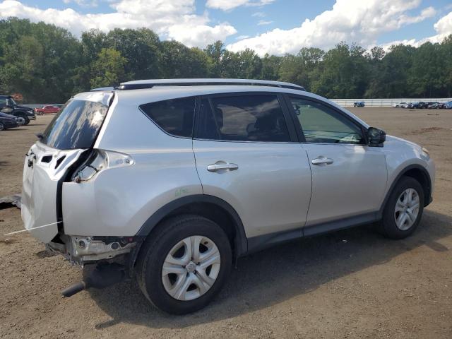 Photo 3 from auction – 2015 TOYOTA RAV4 LE with VIN JTMBFREV3FJ042309