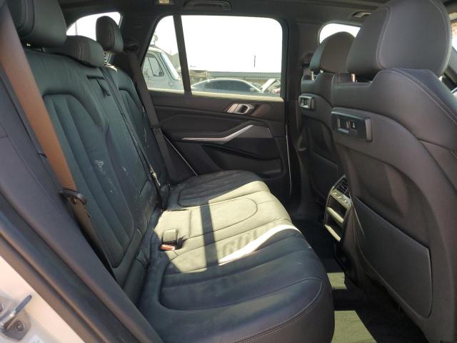 Photo 10 from auction – 2019 BMW X5 XDRIVE4 with VIN 5UXCR6C57KLL09896