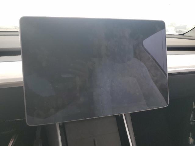 Photo 9 from auction – 2020 TESLA MODEL Y with VIN 5YJYGDEE8LF056414