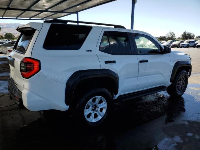 Photo 3 from auction – 2025 TOYOTA 4RUNNER with VIN JTEVA5BR3S5024385