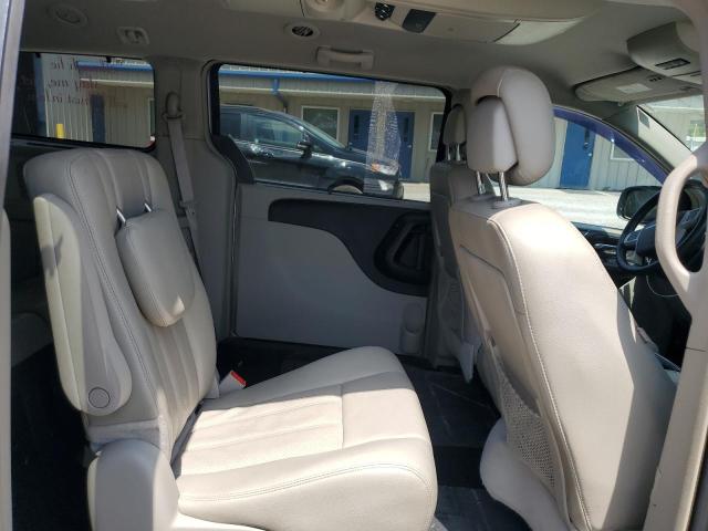 Photo 11 from auction – 2014 CHRYSLER TOWN & COU with VIN 2C4RC1CG2ER232562