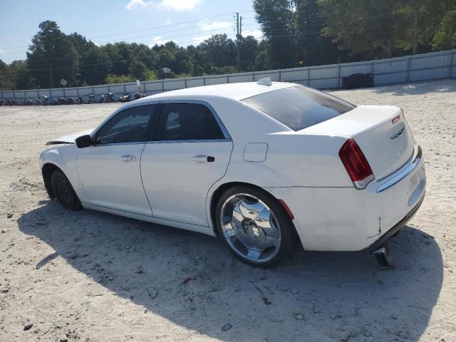 Photo 2 from auction – 2015 CHRYSLER 300 LIMITE with VIN 2C3CCAAG4FH820208
