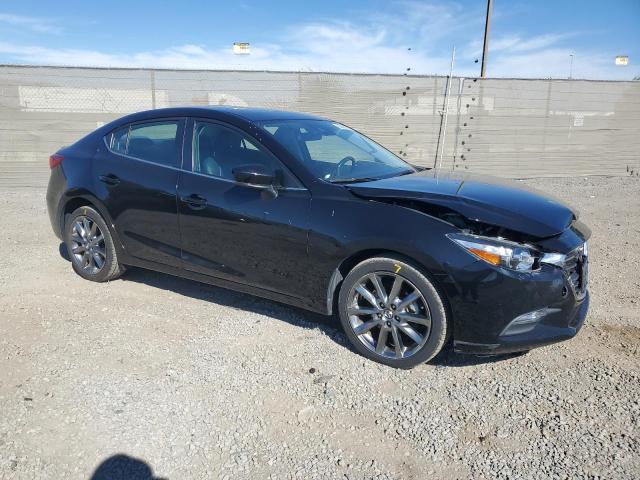 Photo 4 from auction – 2018 MAZDA 3 TOURING with VIN 3MZBN1V36JM212822