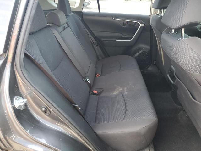 Photo 11 from auction – 2020 TOYOTA RAV4 LE with VIN JTMF1RFVXLD062890
