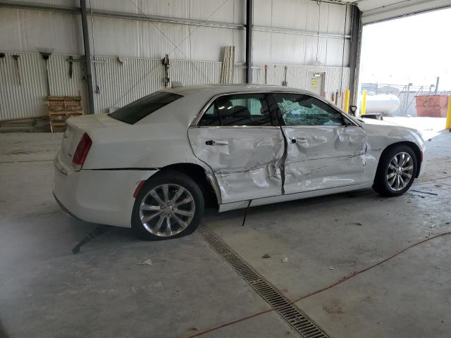Photo 3 from auction – 2015 CHRYSLER 300 LIMITE with VIN 2C3CCARG4FH830886