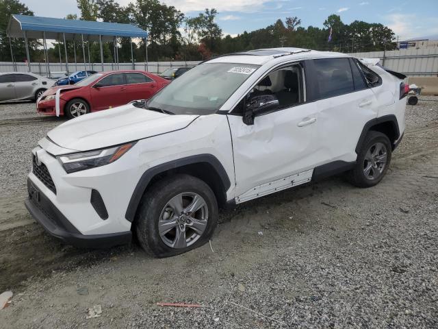 TOYOTA RAV4 XLE 2022 with VIN 2T3W1RFV7NC196747 - Photo from auction