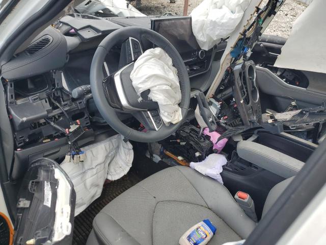 Photo 8 from auction – 2023 TOYOTA HIGHLANDER with VIN 5TDKDRBH6PS004162