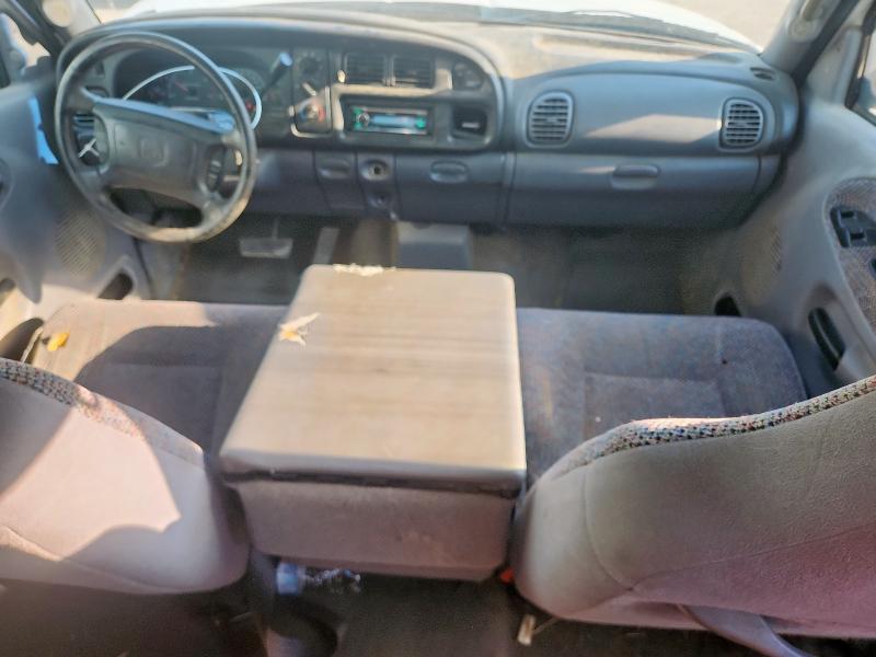 Photo 8 from auction – 2002 DODGE RAM 3500 with VIN 3B7MC33642M290317