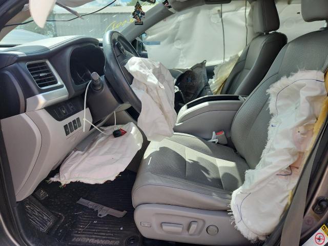 Photo 7 from auction – 2015 TOYOTA HIGHLANDER with VIN 5TDDKRFHXFS119631