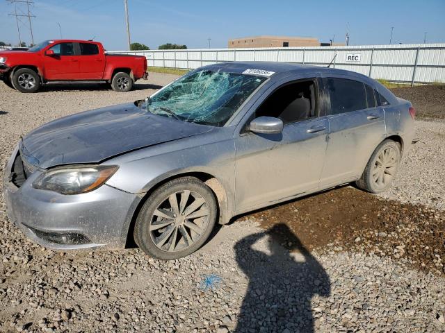 CHRYSLER 200 TOURING 2013 with VIN 1C3CCBBB3DN575348 - Photo from auction