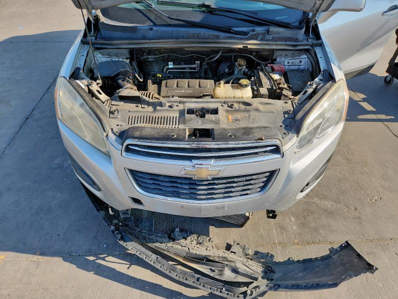 Photo 11 from auction – 2016 CHEVROLET TRAX 1LT with VIN 3GNCJLSB3GL163756