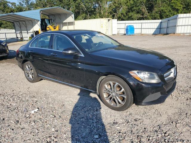 Photo 4 from auction – 2016 MERZ C 300 4MATIC with VIN 55SWF4KB2GU145193