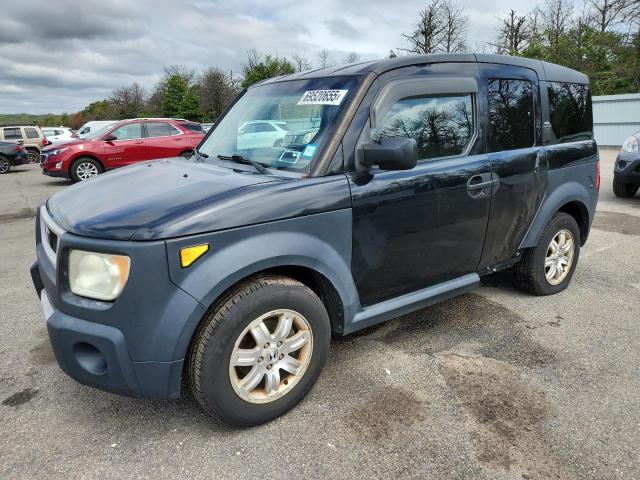 HONDA ELEMENT EX 2006 with VIN 5J6YH286X6L023044 - Photo from auction