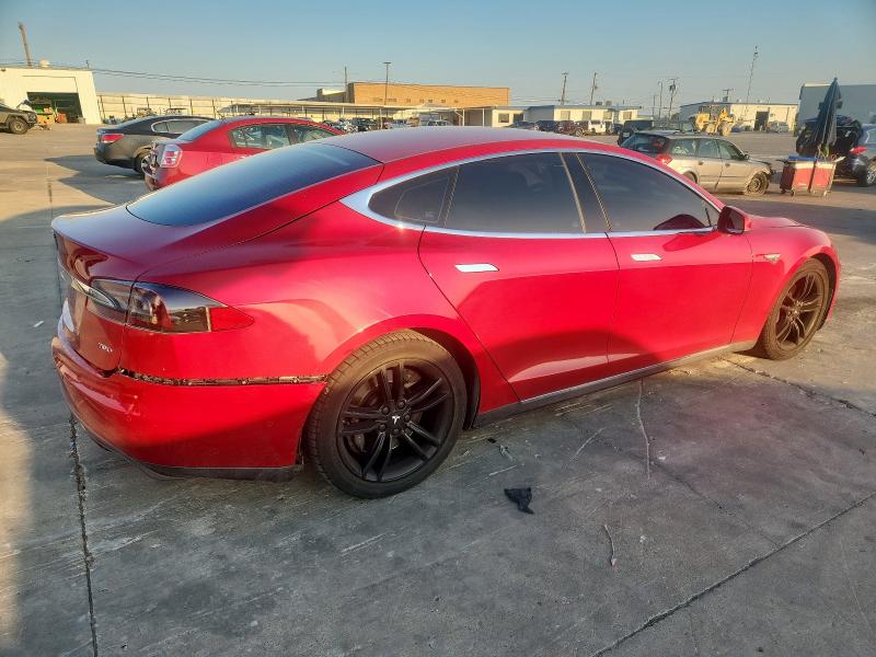 Photo 3 from auction – 2015 TESLA MODEL S 70 with VIN 5YJSA1S20FF095955