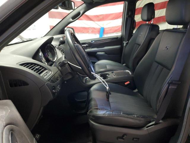 Photo 7 from auction – 2016 CHRYSLER TOWN & COU with VIN 2C4RC1HG1GR120766