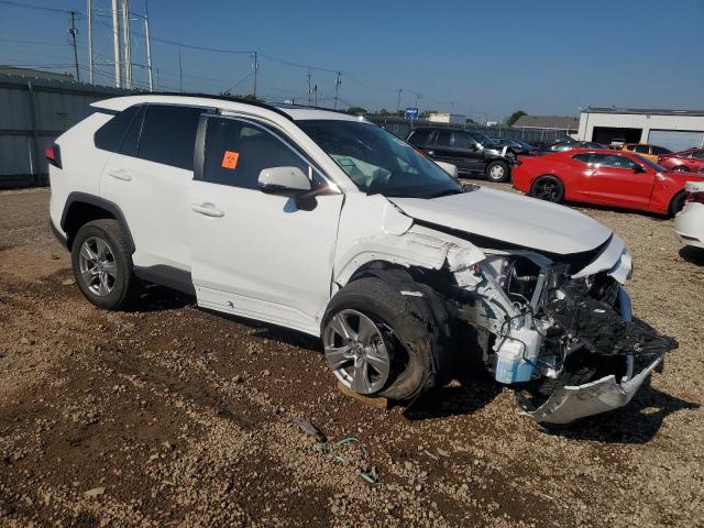 Photo 4 from auction – 2025 TOYOTA RAV4 XLE with VIN 2T3P1RFV2SW550690