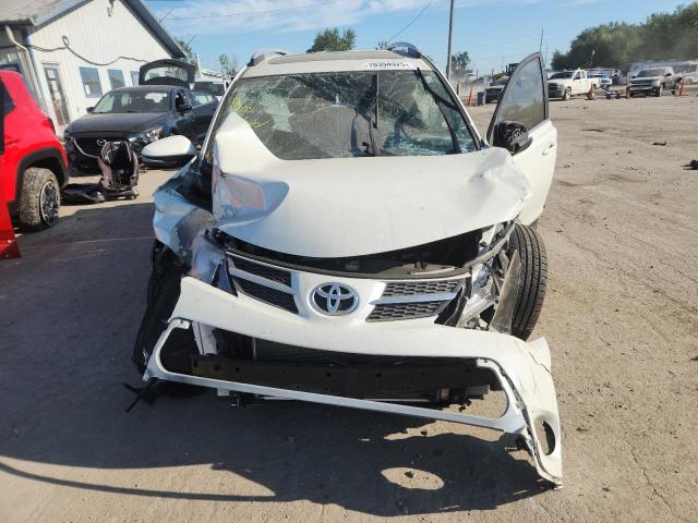 Photo 5 from auction – 2015 TOYOTA RAV4 LIMITED with VIN JTMDFREV4FD146508