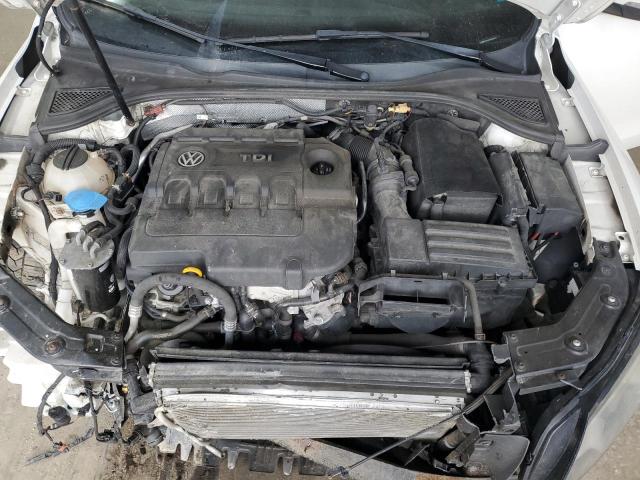 Photo 11 from auction – 2015 VOLKSWAGEN PASSAT SE with VIN 1VWBV7A37FC073477