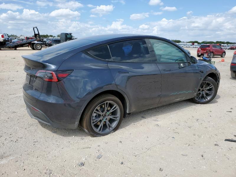 Photo 3 from auction – 2024 TESLA MODEL Y with VIN 7SAYGDED1RA322615