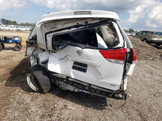 Photo 6 from auction – 2014 TOYOTA SIENNA XLE with VIN 5TDYK3DC5ES489969