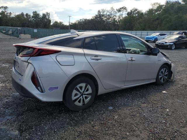 Photo 3 from auction – 2018 TOYOTA PRIUS PRIM with VIN JTDKARFP8J3096572