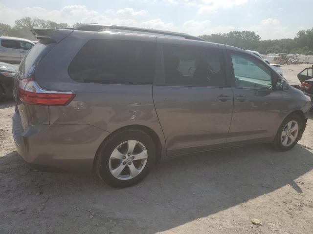 Photo 3 from auction – 2016 TOYOTA SIENNA LE with VIN 5TDKK3DC8GS729346